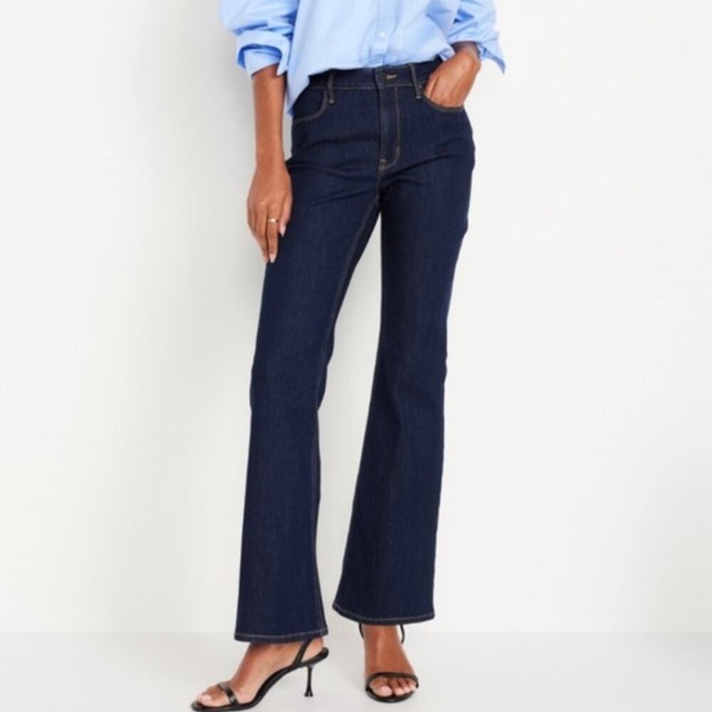 NWT Old Navy High Rise Wow Flare Leg Dark Wash Denim Blue Jeans Women’s 12